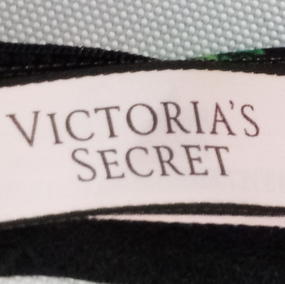 Victoria's Secret Bra 38C Underwire Push-up Floral Flower - Picture 3 of 5